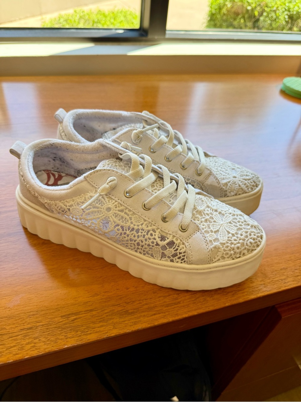 Roxy White Lace Platform Sneakers